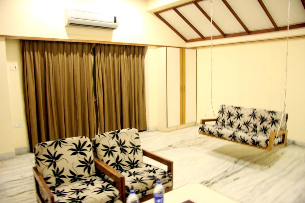 Hotel Jawahar Ulhasnagar Exterior photo